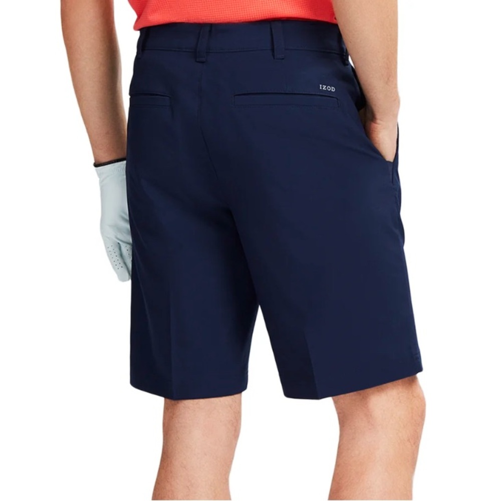 IZOD XFG Men's Size 36 Black Pleated Front Golf Shorts EUC